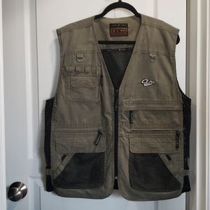 K.L.N.U XL CLNU green black vest